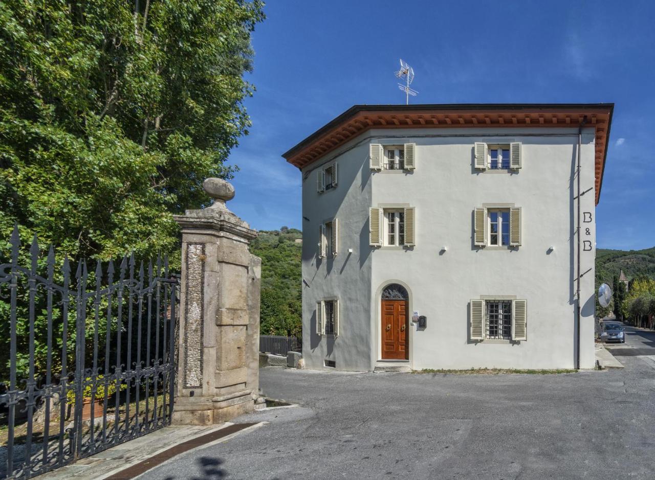 Art Gallery Bed & Breakfast 3*